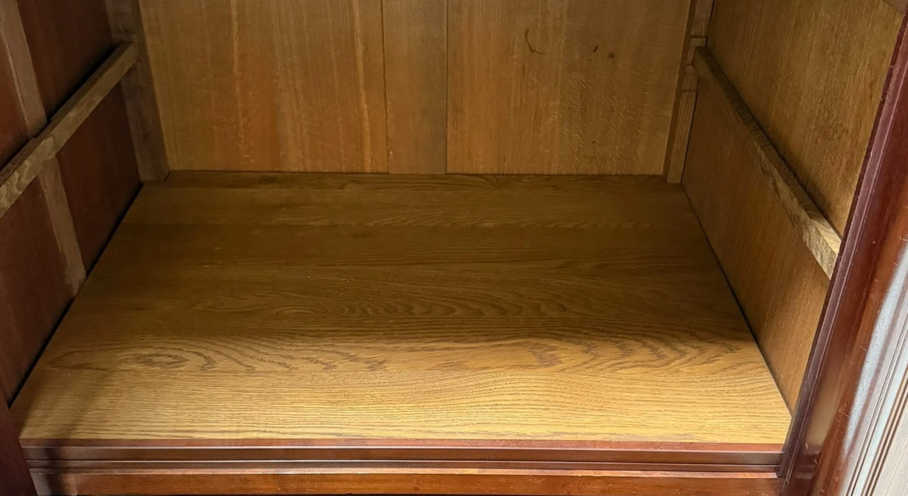 Arts & Crafts Armoire or Wardrobe by Jac. van den Bosch for 't Binnenhuis, 1910